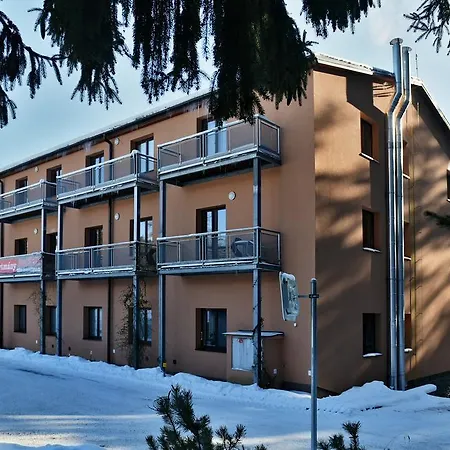 Lipno 50/18 ليبنو ناد فلتافو